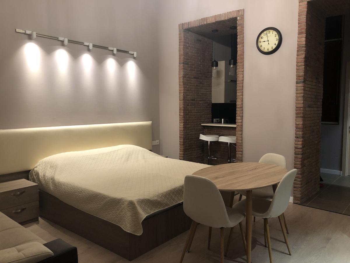 Old Tbilisi Metekhi One Room エクステリア 写真