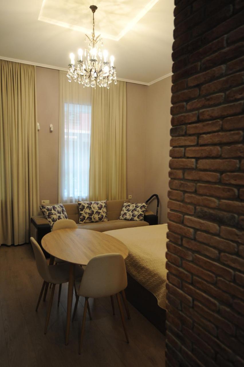 Old Tbilisi Metekhi One Room エクステリア 写真