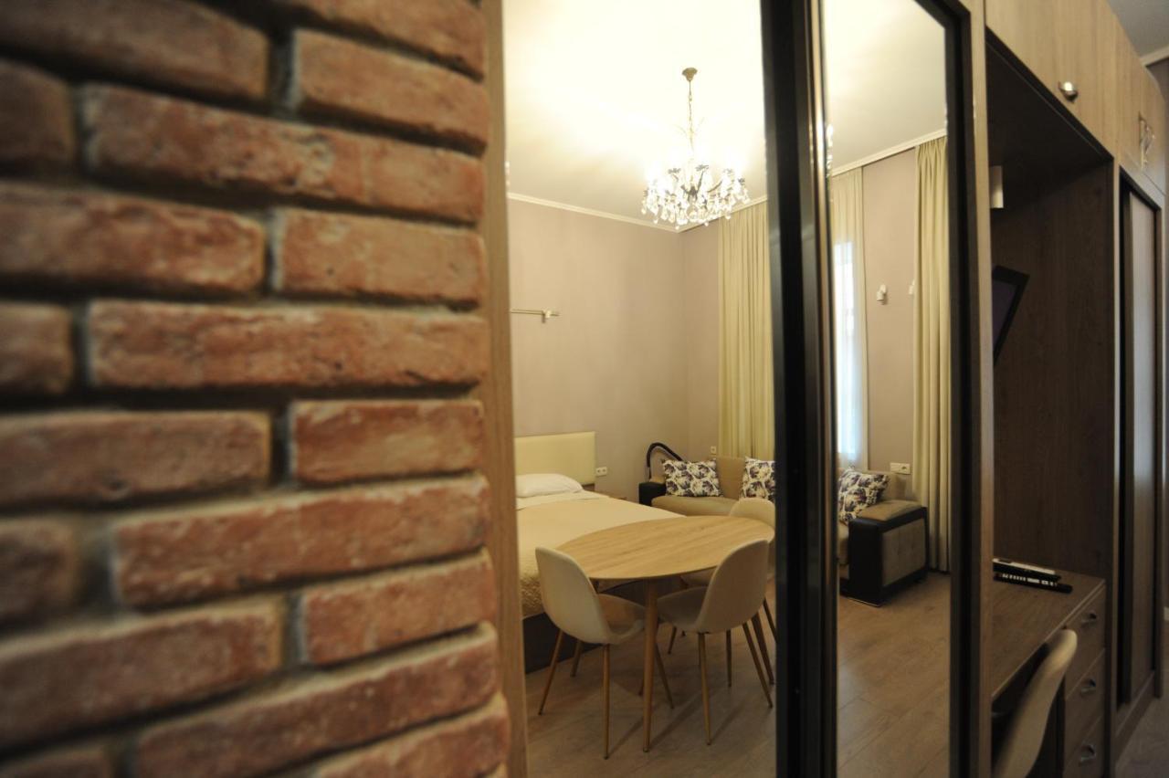 Old Tbilisi Metekhi One Room エクステリア 写真